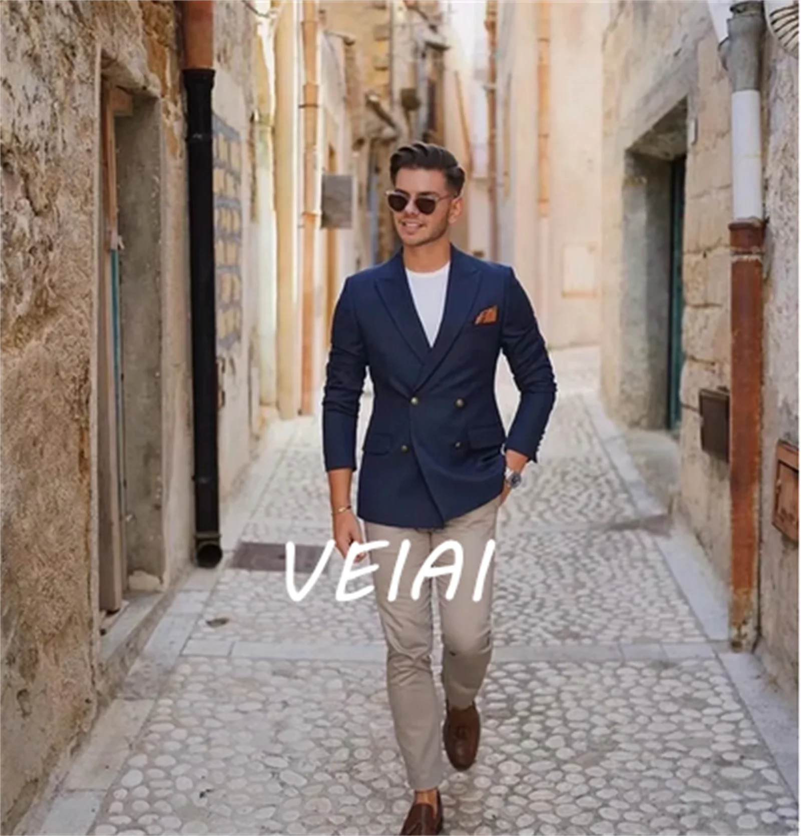 

New Slim Fit Men Suits 2 Piece Man Set Navy Blue Jacket with Beige Pants Wedding Groom Tuxedos for Prom Party New Fashion