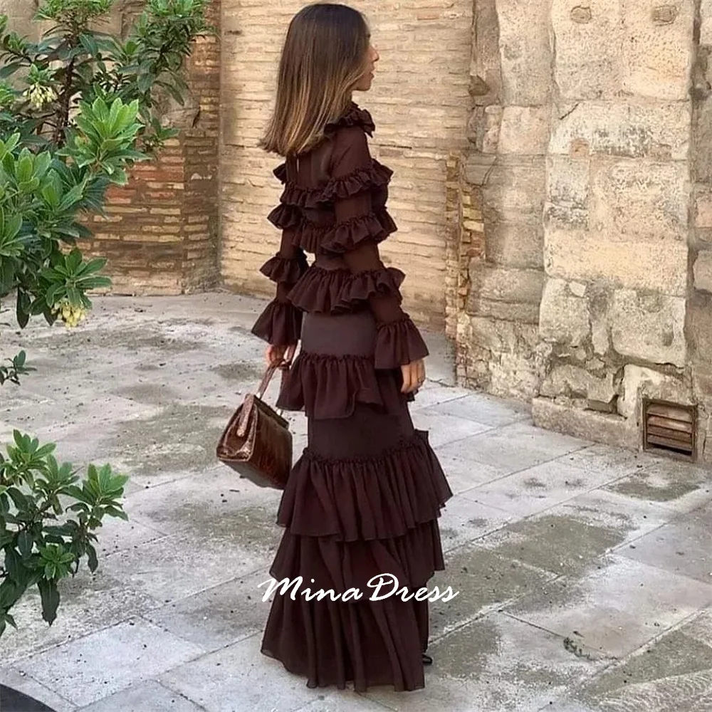 فساتين سهرة نسائية فاخرة بأكمام طويلة مخصصة من مينا للمناسبات الخاصة، فستان حفلات أنيق بحافة مكشكشة وعمودية