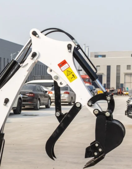 آلة حفار الأرض الصغيرة ذات الحفارة الصغيرة 08ton للبيع