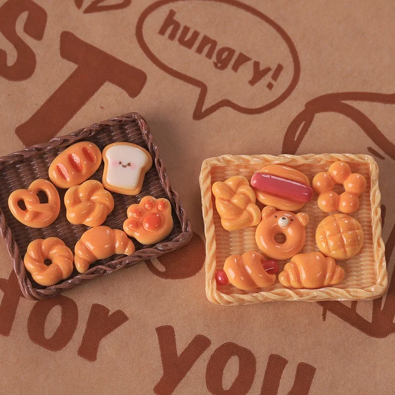 5pcs Mini Bread Kosher Toast Cat Paw Bread Cake Kitchen Scene Dessert Toys Food Play Simulation Diy Resin Accessories Home Decor