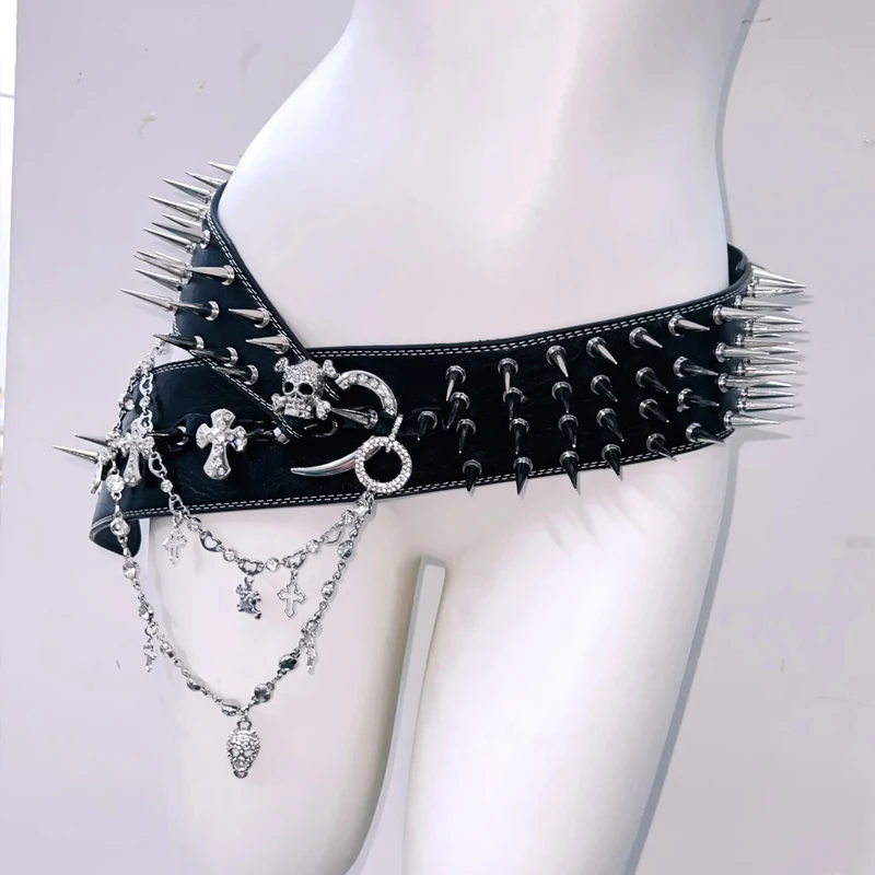 

Harajuku Steampunk Gothic Leather Rivet Skull Decoration Waist Belt Y2k Hip Hop fashion Spice Girls Adjustable Belt Streetwear