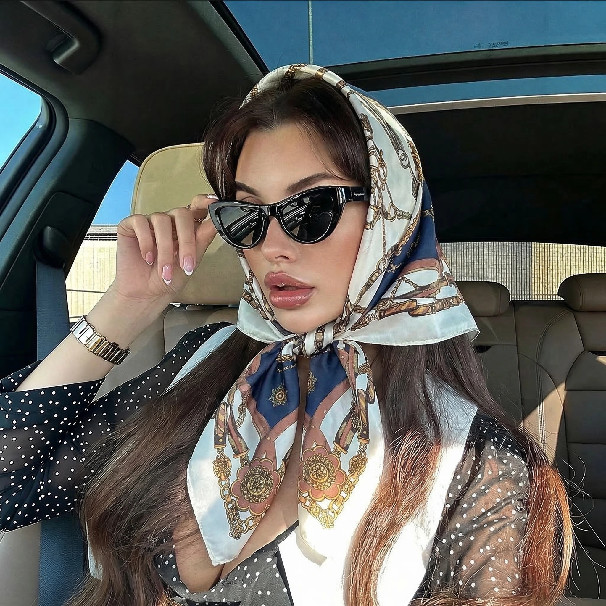 

Шелковый платок 2026: Женский люксовый брендовый атласный платок с принтом, хиджаб, мусульманский парео, бандана, женская шаль, головной убор, фулярд