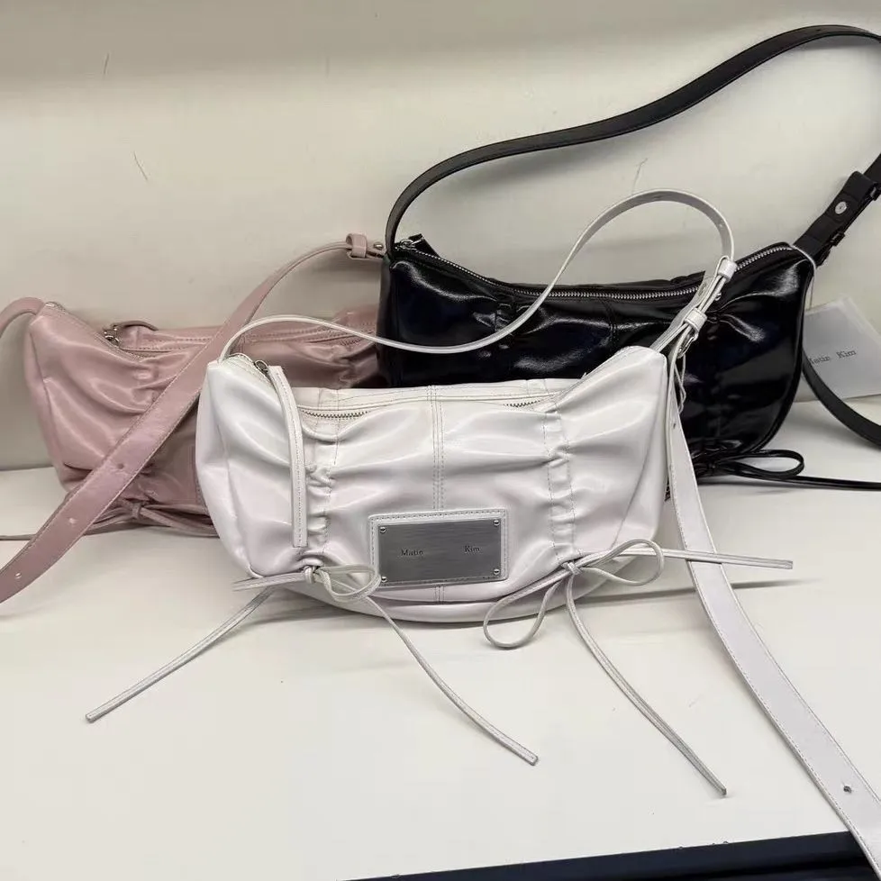 Matin Kim Neue Mode Geraffte Schultertasche mit Kordelzug, Unterarm-Handtasche für Damen – Detail 7