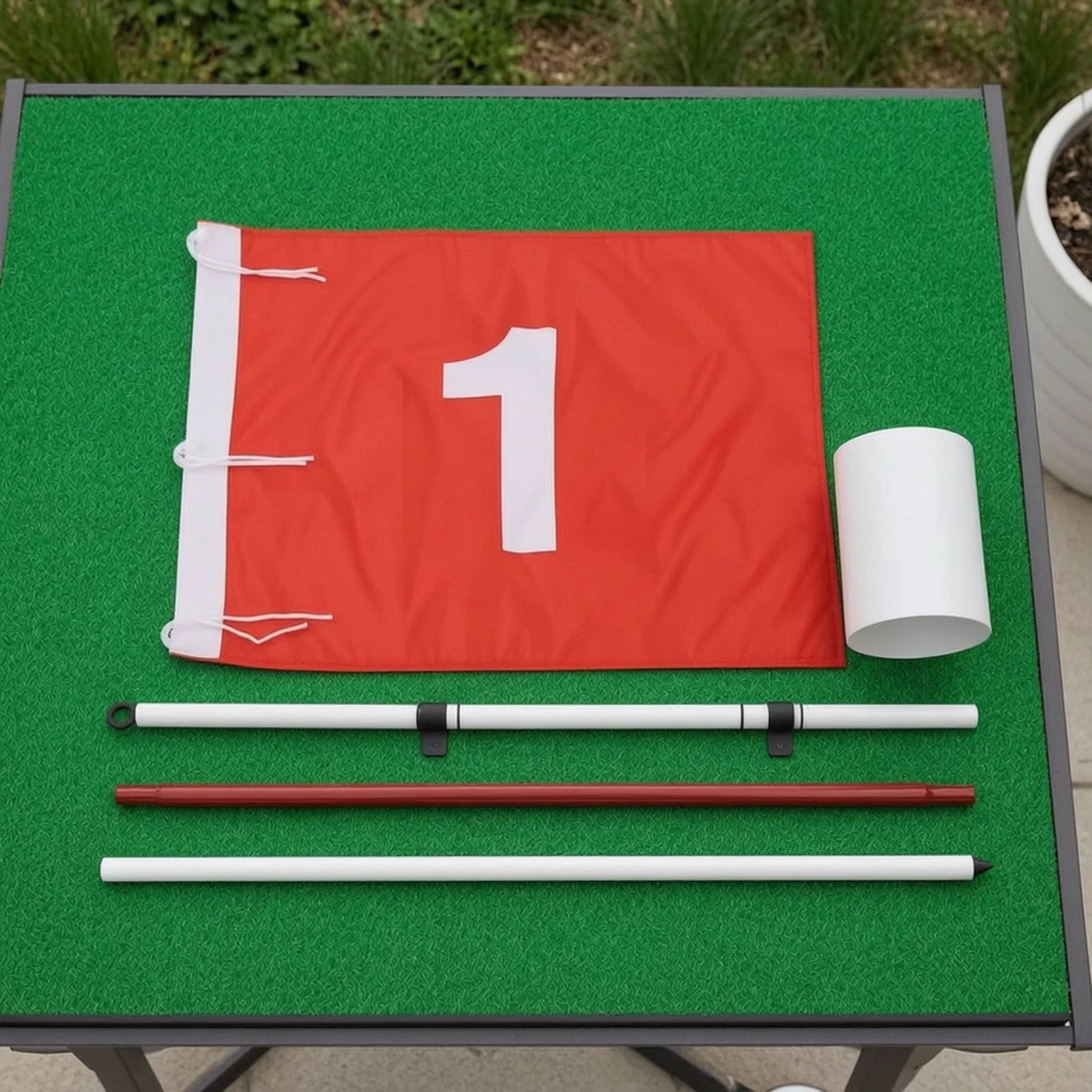 Golf Flag and Cup Set Portable Golf Flagpole Set High-Visibility Bright for Golfers, Putting Green, Backyard