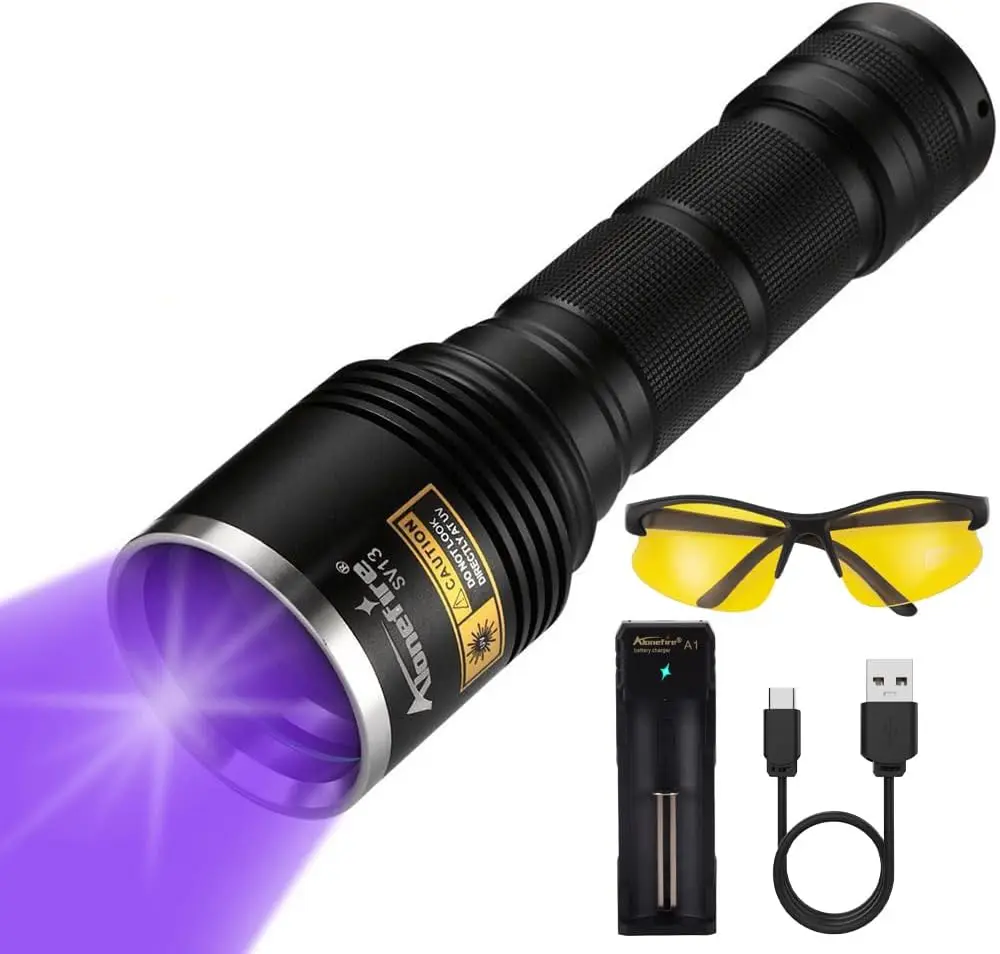 

15W 365nm UV Flashlight Rechargeable Black Light for Pet Urine Detection, Resin Curing, Bed Bug & Scorpion Finder with Glasses
