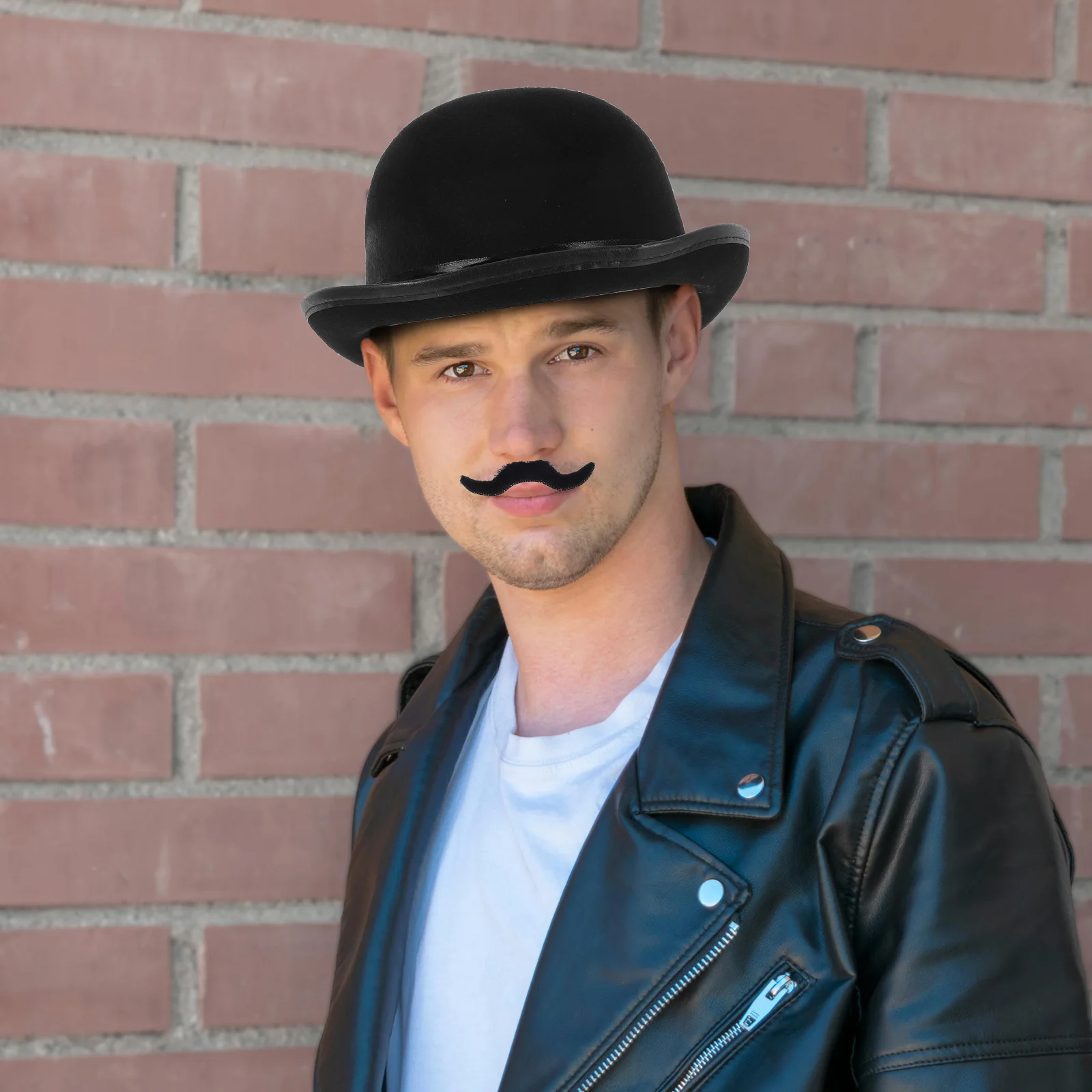 Рисунок 6 - Комплект одежды волшебника из трех предметов