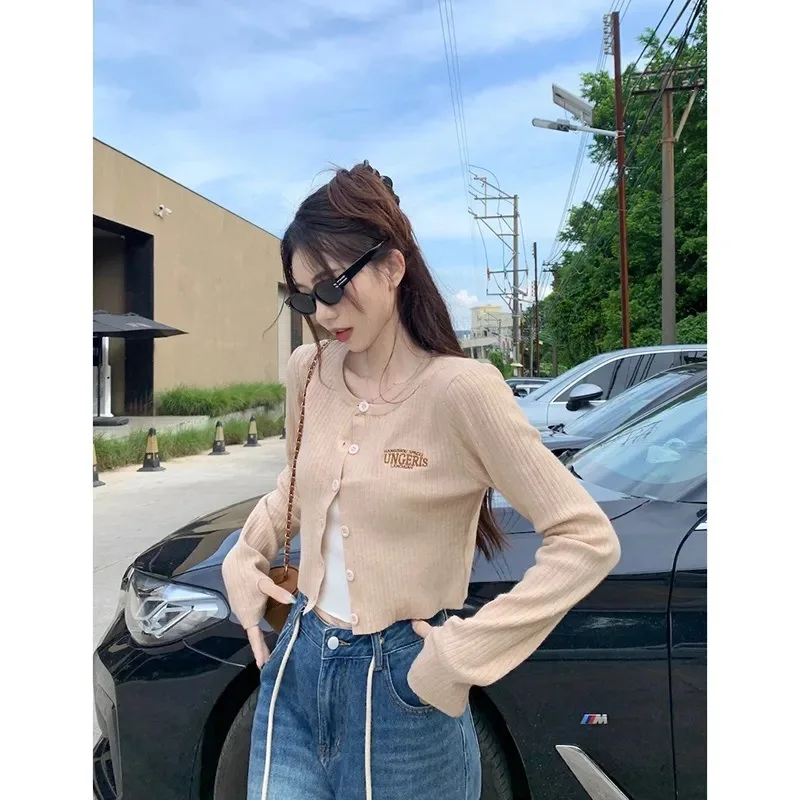 النمط الأمريكي حار كم طويل محبوك سترة مفتوحة سترة الخريف إلكتروني التطريز ملابس خارجية قصيرة أعلى جودة TikTok تاوباو #4