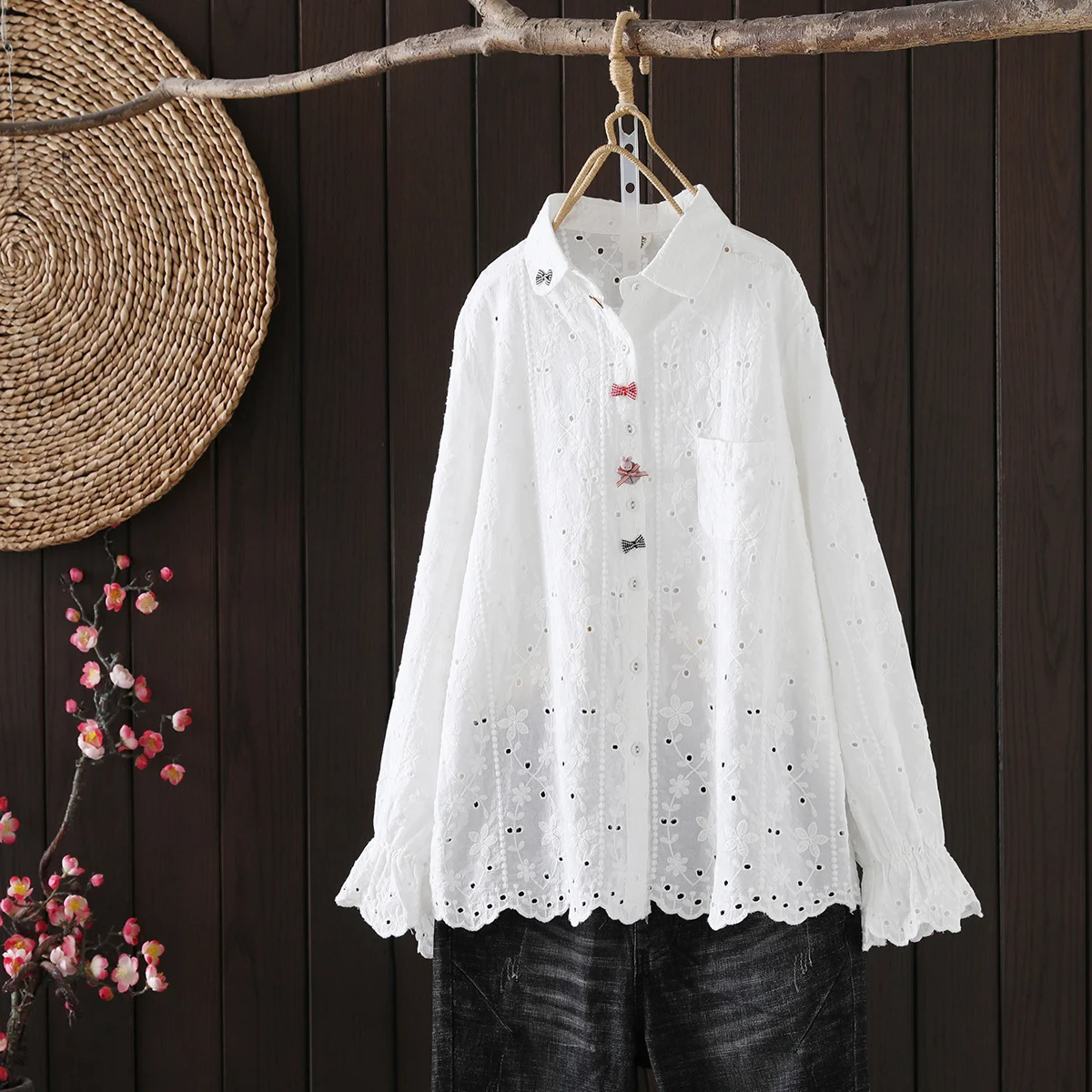 Camicette in pizzo cavo con ricamo bianco bohémien 100% cotone camicie boho top a maniche lunghe abbigliamento da donna in stile coreano