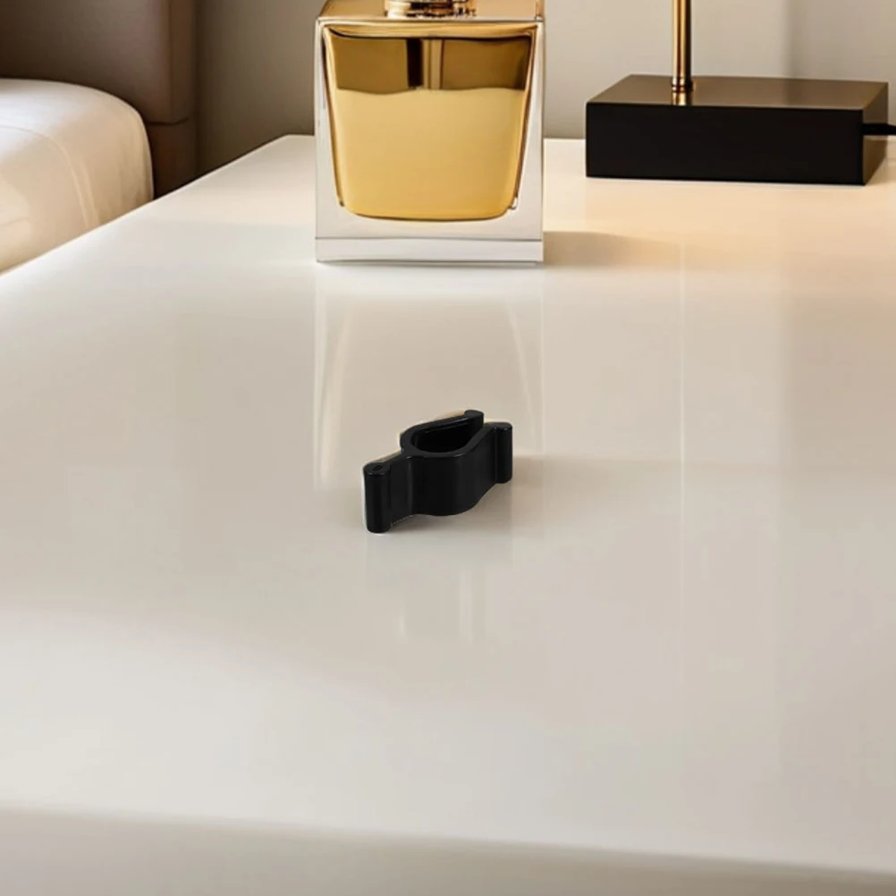 

60Pcs Pump Head Clips Plastic Bottle Pump Locks for Cleansing Oil Dispenser Travel Leakproof Storage Stable Fit Collar