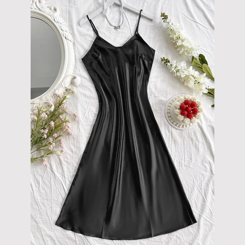 2026 New Summer Strap Sleeping Skirt Women's V-neck Home Clothes High end Solid Color Thin Style Sexy Breathable Dress Pajamas