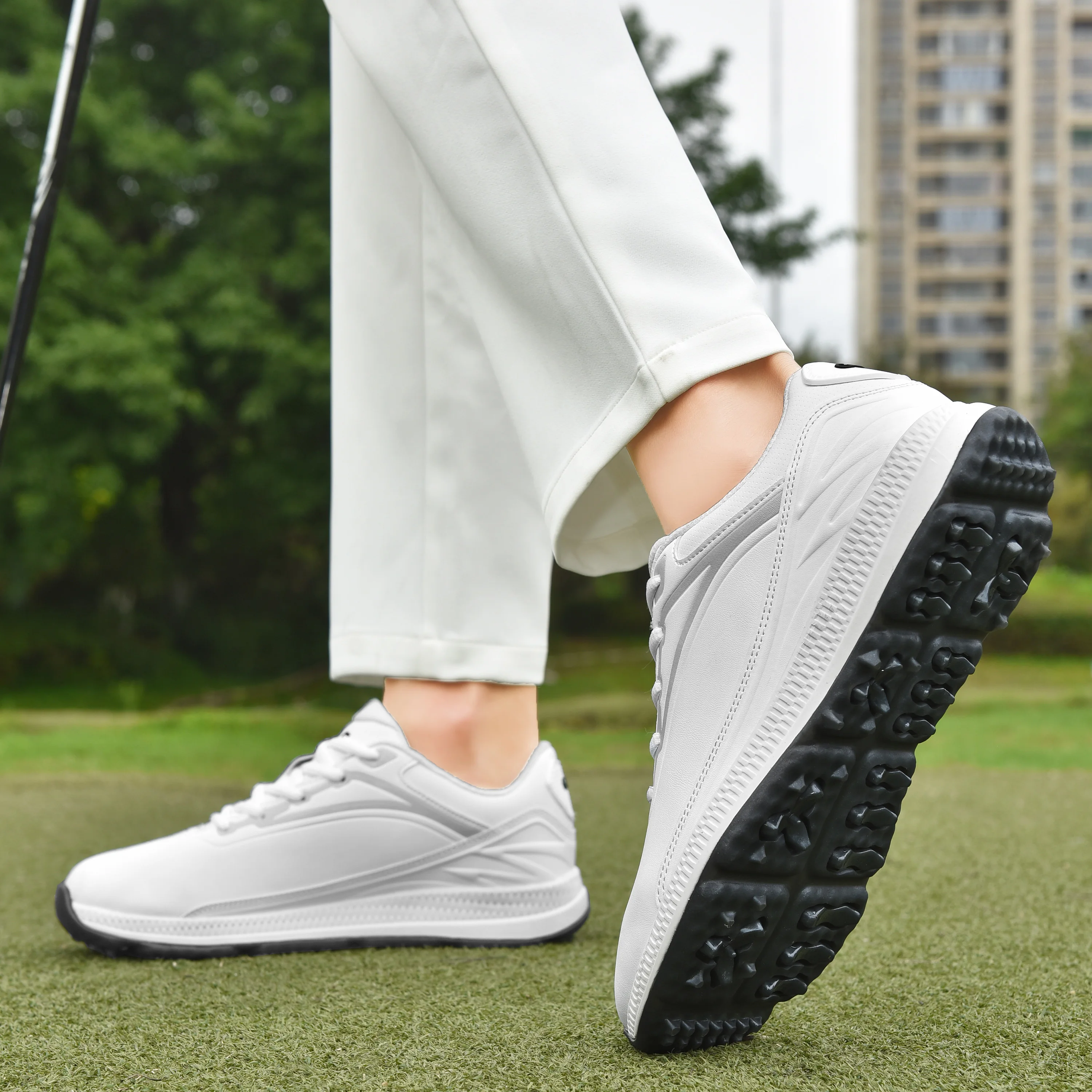 Men's Golf Shoes Outdoor Fashion Walking Shoes Men's Nailless Large Size 47 Comfortable Golf Sports Shoes