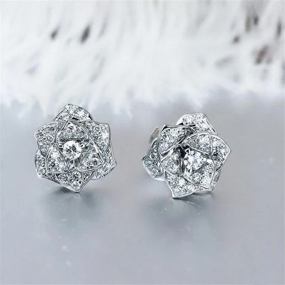 Huitan Full Bling Iced Out Flower Earrings for Female Gold Color/Silver Color Crystal CZ Ear Piercing Earrings Wedding Jewelry