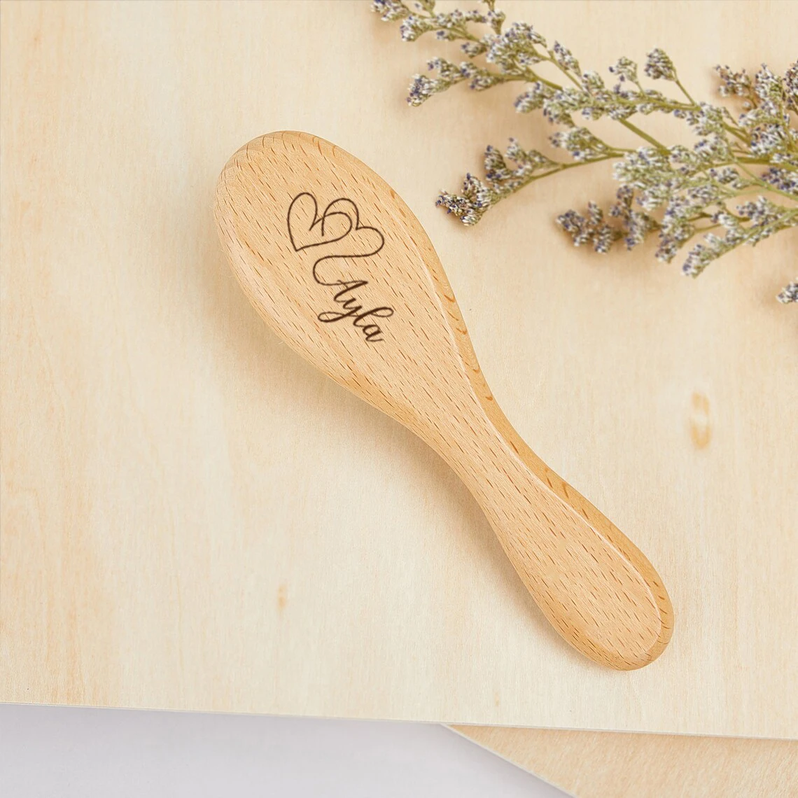 1 Stück personalisierte Haarbürste mit Namen, lasergraviert, kleine Holzbürste mit Bärenmotiv, Souvenir-Geschenk, Babyparty-Geschenk, personalisiert – Detail 3