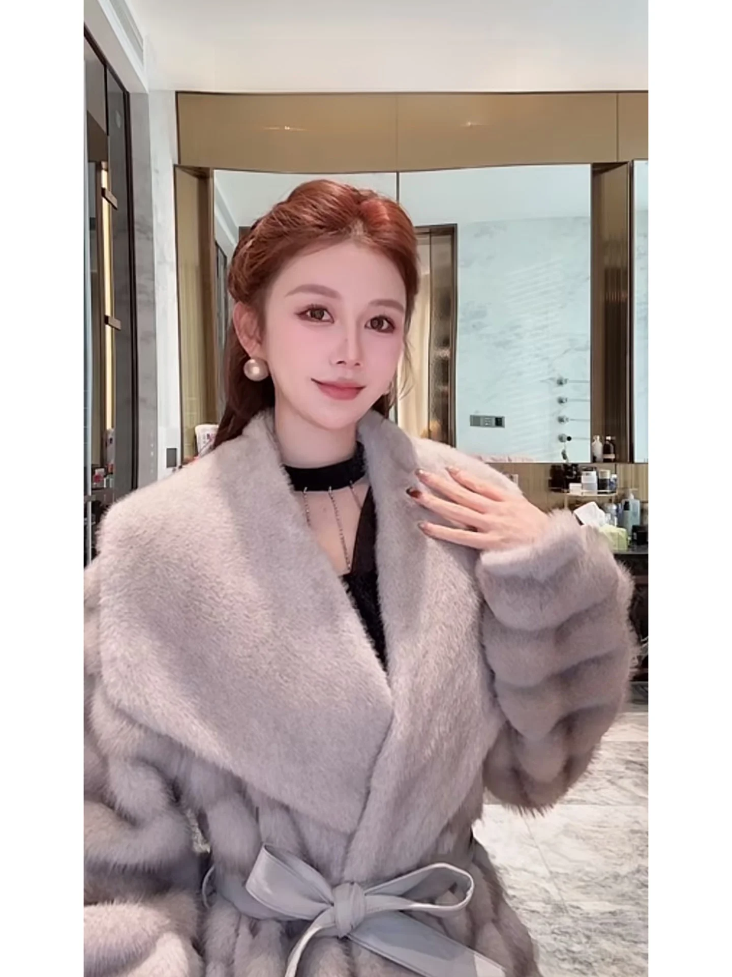 

AZZHEN Роскошное меховое пальто с воротником-стойкой, приталенное, из натурального меха, с длинными рукавами, женская зимняя верхняя одежда