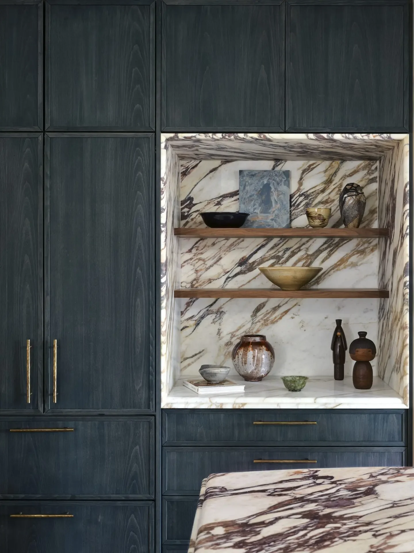 

'2024 Индивидуальные кухонные шкафы Высококачественные шкафы для роскошных домов