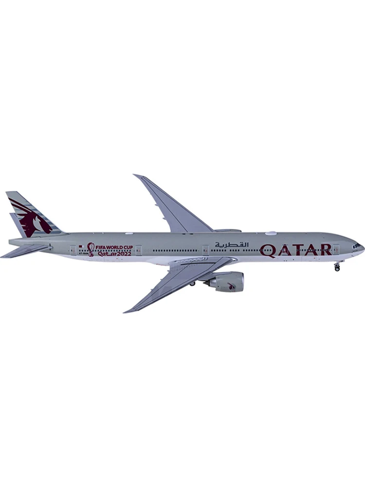 1:400 Scale NG73026 Qatar B777 777-300ER A7-BAN Alloy Aircraft Model Adult Fans Collectible Souvenir