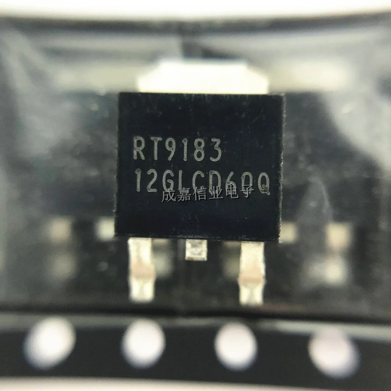 

10pcs/Lot RT9183-12GL TO-252-2 Ultra Low Dropout 1.5A Linear Regulator Brand New Genuine Product