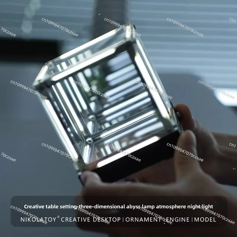 

Melaleuca Lamp, Four-dimensional Space Cube Ambient Light Creative Toy Gift