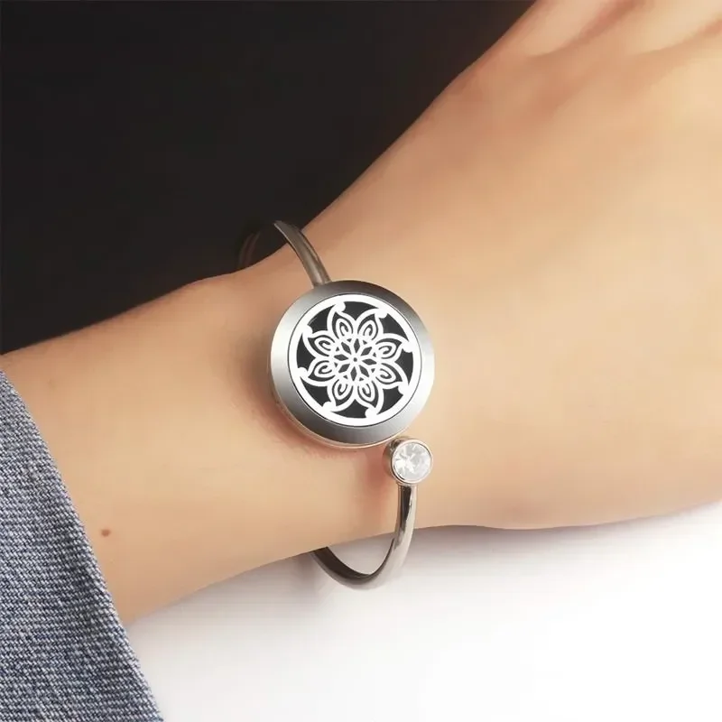 New 316L Stainless Steel Aromatherapy Bracelet Cuff Bangle Men Women Couple Aroma Perfume Essential Oil Diffuser Locket Bracelet