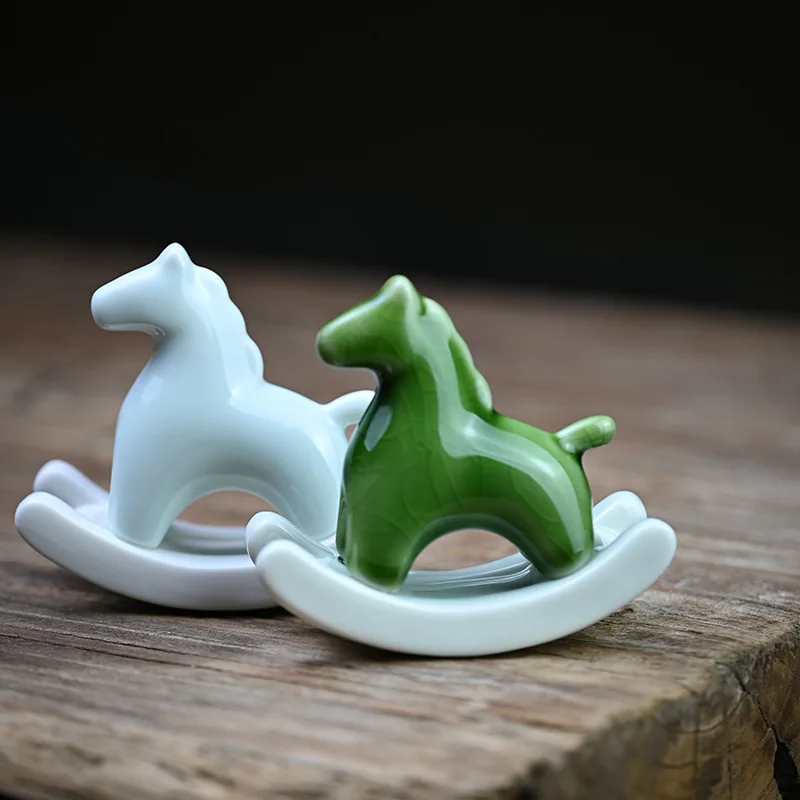 

Simple Style Rocking Horse Ornament Ceramic Ornament Home Decorations Study Bedroom Decoration