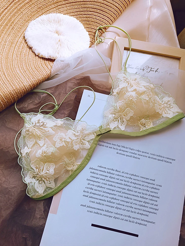 الدانتيل الفرنسي Minimizer الصدرية مجموعة كبيرة التمثال مثلث Bralette اللاسلكية مثير مجموعة الملابس الداخلية النقية مغر شير الملابس الداخلية للنساء