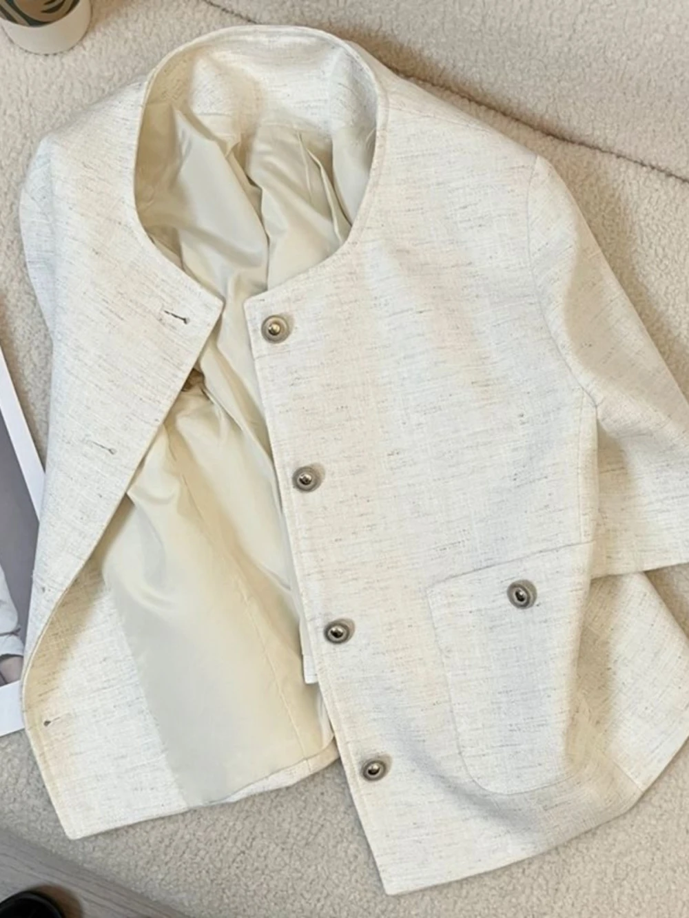 

plus Size Women's Casual Loose Short Sleeve Suit Jacket Summer Fashionable plus Size Clothing Meat Concealing Versatile Outer...