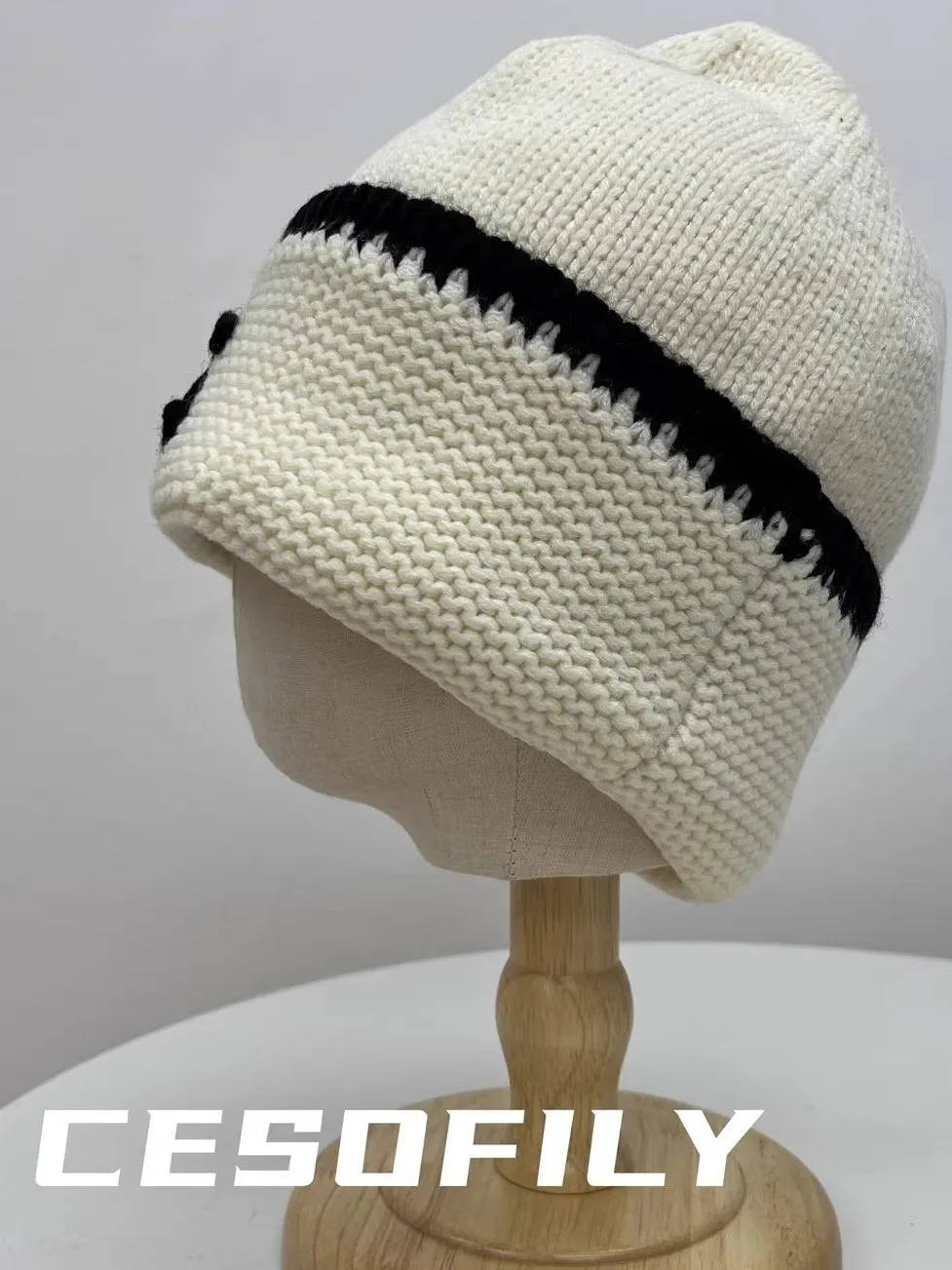 Thsezoz Winter Knitted Hat Women's Warm Color Block Black White Woolen Cap Fashionable Cold Weather Accessory