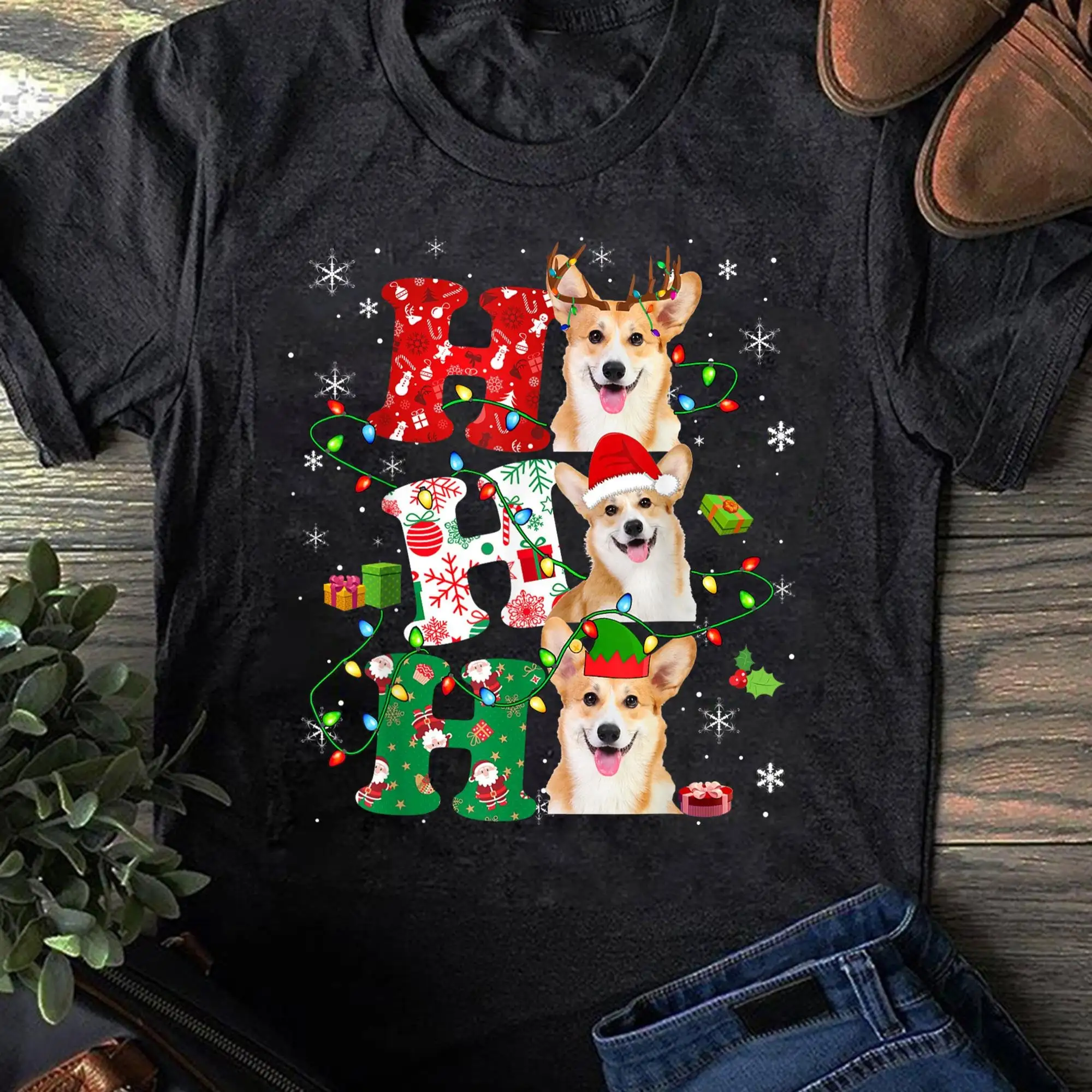 Ho3 Christmas Lights Santa Elf Reindeer Corgi T Shirt for Dog Lovers Funny Mother's Day