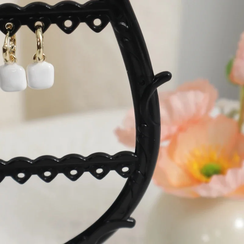 1 piece-creative wine cup necklace jewelry display shelf