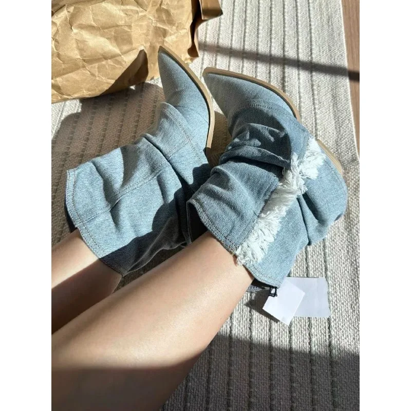 Nowe plisowane buty jeansowe do kolan dla kobiet jesienne buty ze szpiczastym noskiem masywne obcasy kowbojki kobiety Plus rozmiar zachodnich dżinsów