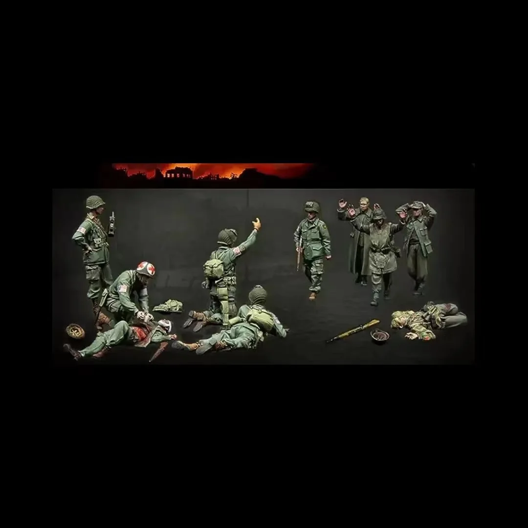 

Комплект неокрашенной модели из смолы 1/35, американские ВВС и заключенные времен Второй мировой войны (10 человек), разобранный и неокрашенный GK