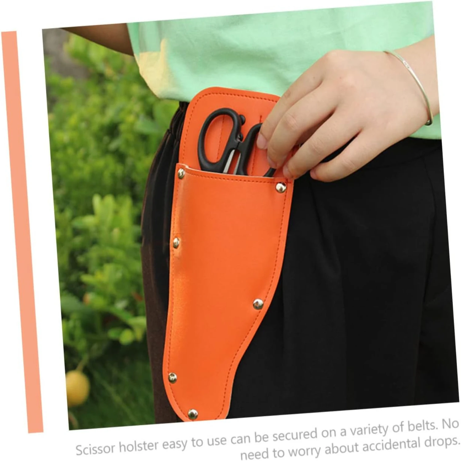 Eleve su experiencia de jardinería con este portaherbanas elegante y funcional, diseñado para mejorar la organización y aceptación.