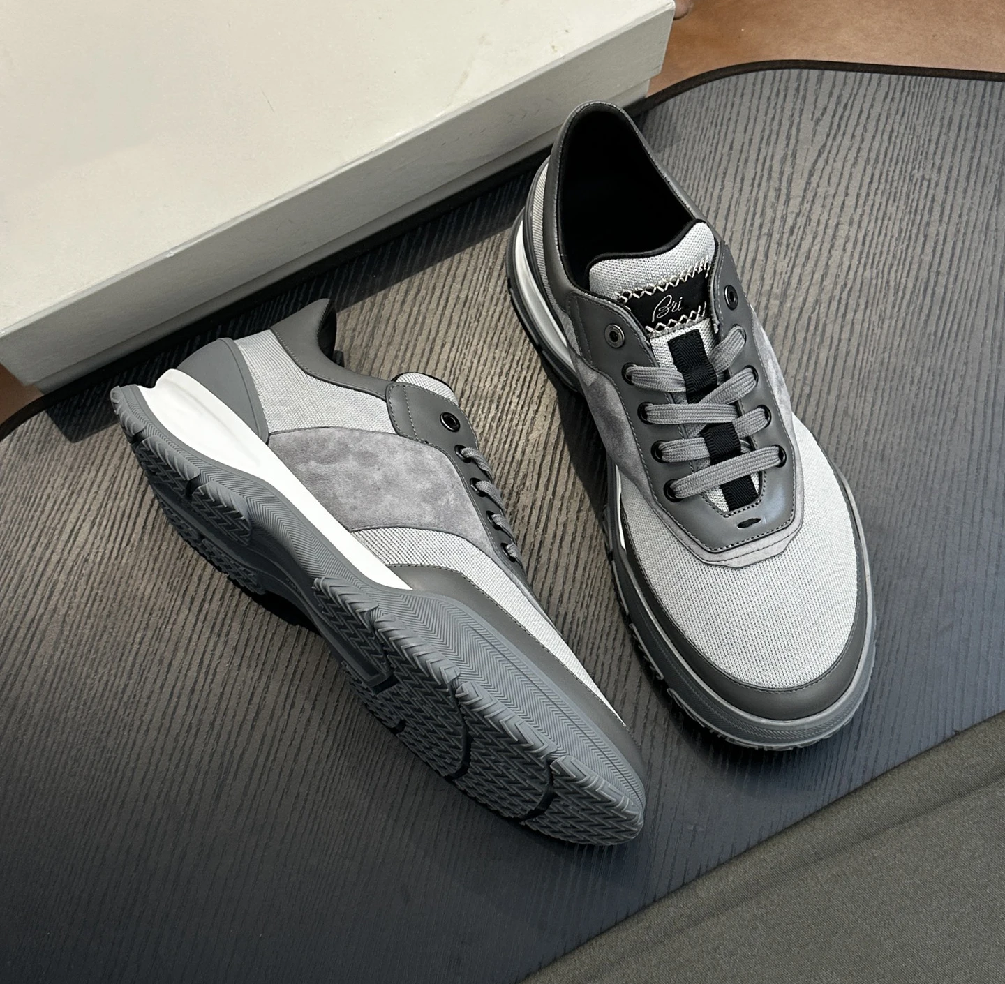 

OECHSLI Shoes Cowhide 2025 new fashion casual sports genuine leather high quality comfort Men‘s European big size 38-46