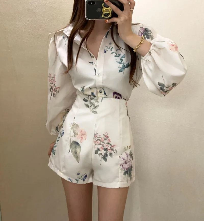 Vintage Vacation Outfits Women Summer Retro Lanter Sleeves Shirts + Printed Shorts Two Piece Sets Korean Fashion Matching Suits