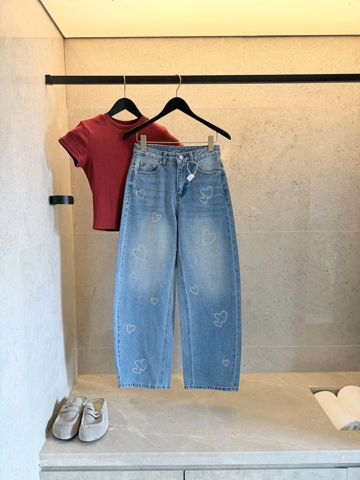 Heavy Duty Heart Shaped Rhinestone Curved Knife  Jeans Women's Slimming Denim Pants Autumn 2026 New Style Versatile Ladie...