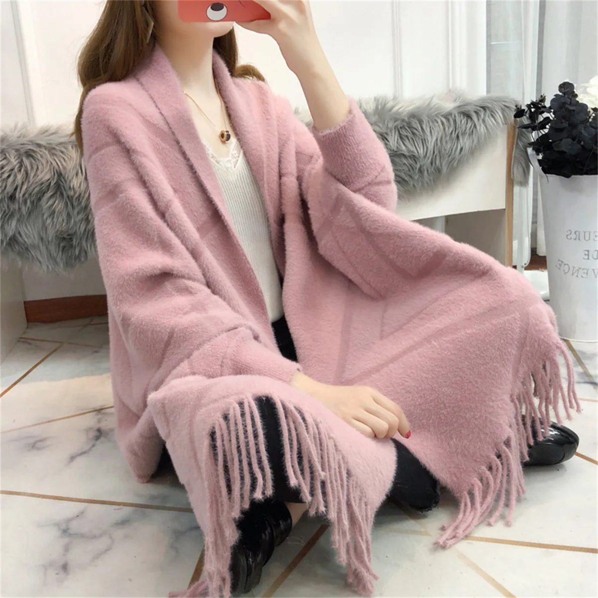 

Autumn Winter Women Knurling Faux Mink Velvet Thick Warm Poncho Capes Tassel Long Cardigan Loose Knitted Overcoat