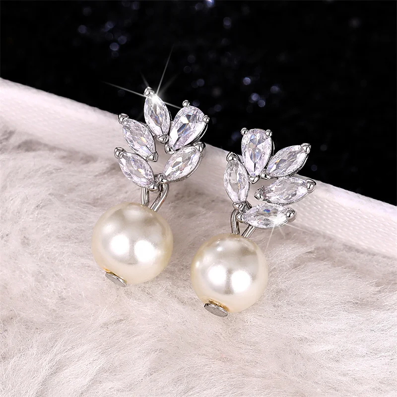 

Cute Leaf Earrings for Women Vintage Pearls Love Heart 925 Sterling Silver Earring Wedding Valentine Jewelry Gift Bijoux Femme