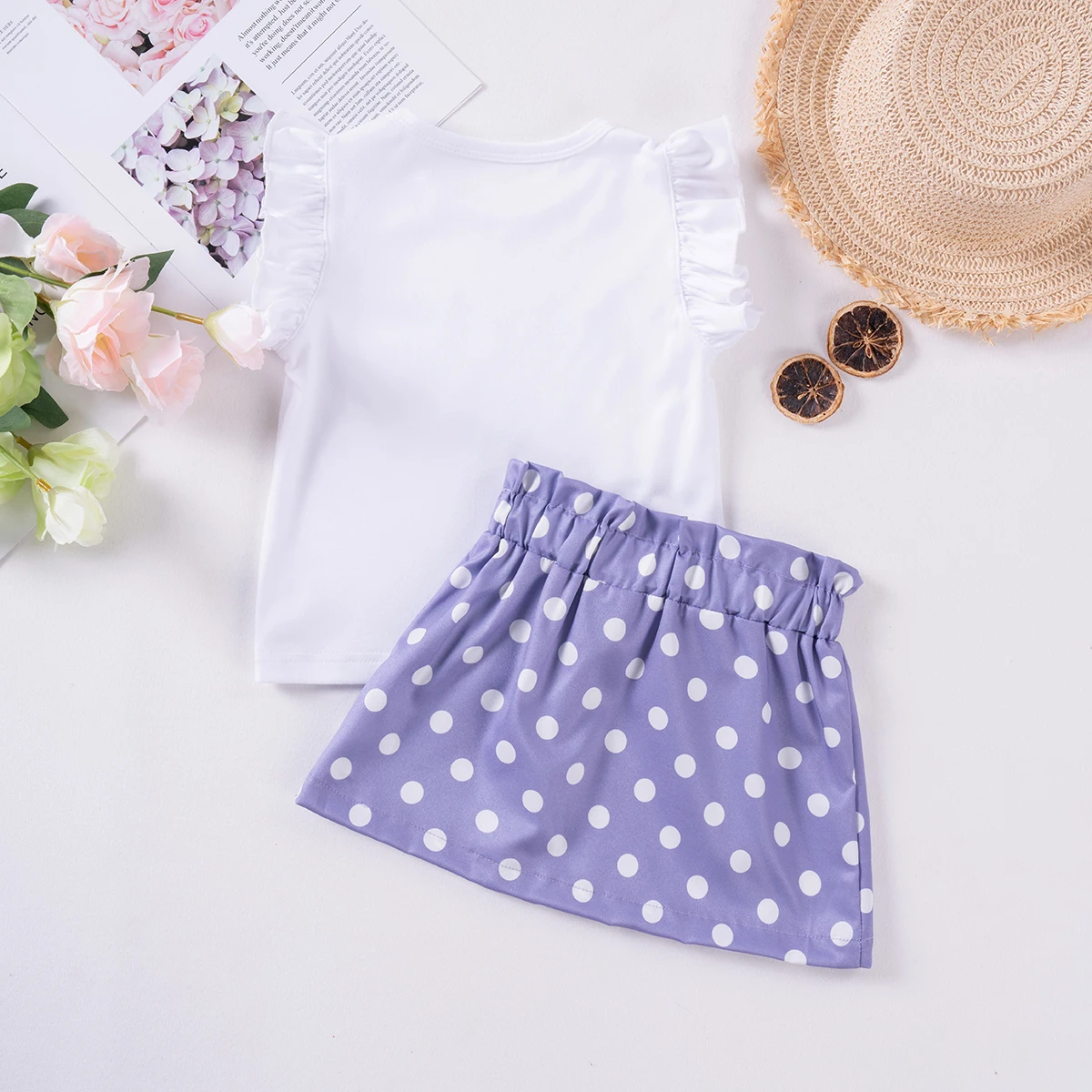 New Girl Casual Set With Love Short Sleeves And Polka Dot Shorts Two Piece Cute And Sweet Summer Fashion Set For Girls