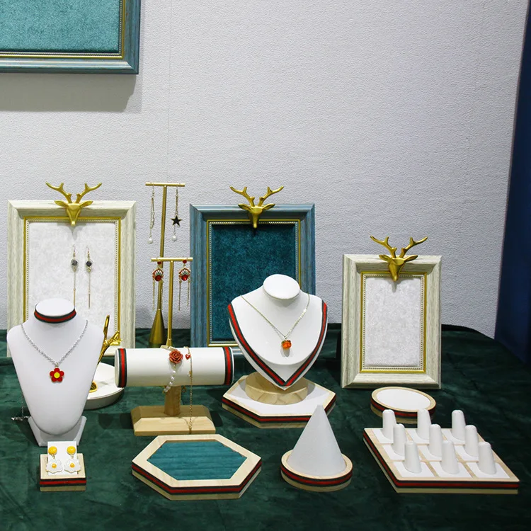 Skin pocket Christmas ornaments jewelry display shelf 】 props necklace earrings ring jewelry frame window table