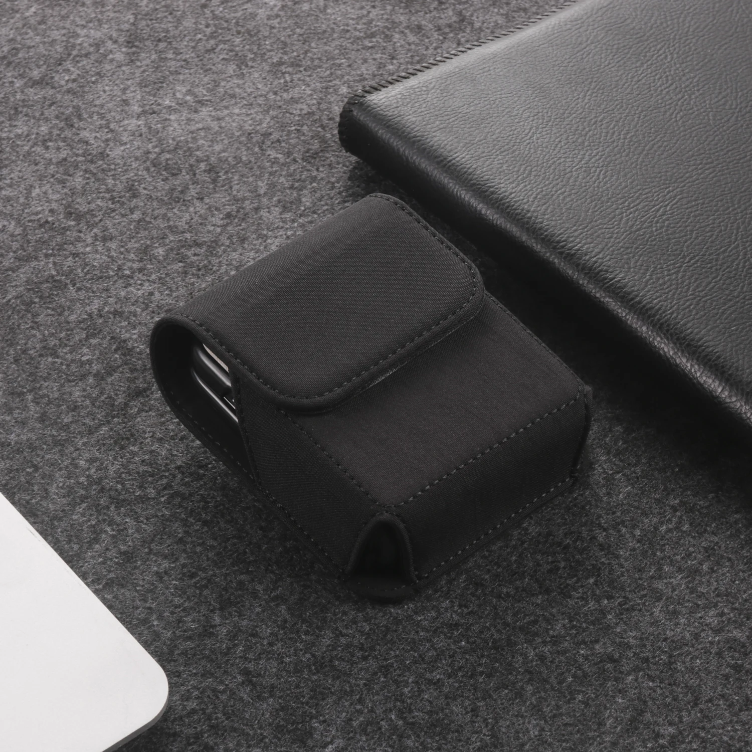 Belt Clip Case Waist Bag Cover For Samsung Galaxy Z Flip7 Flip6 7 6 5 4 3 5G,Moto Razr 60 50 40,Oppo Find N3 Flip Holster Pouch