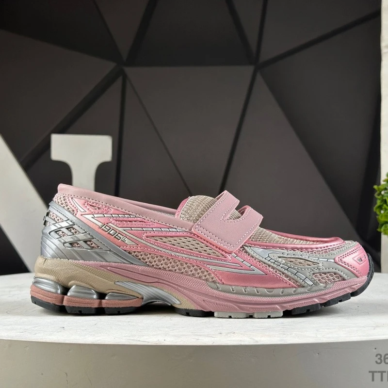 

2026 Designer Style Cushioned Loafers Are Comfortable and Versatile Stylish Lightweight Commuter Vintage sneakers shoes