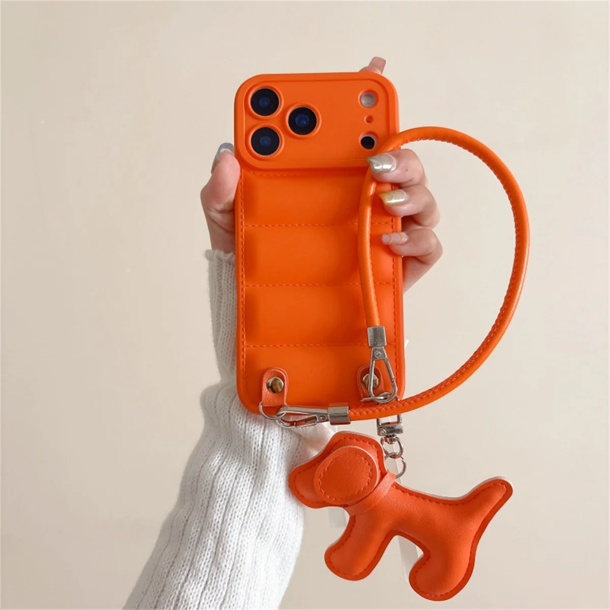 Bonbonfarbene Daunenjacken, weiche Handyhülle für iPhone 17 Air 16E 15 14 13 12 11 Pro Max XS XR X 7 8 Plus mit Riemen-Schutzhülle