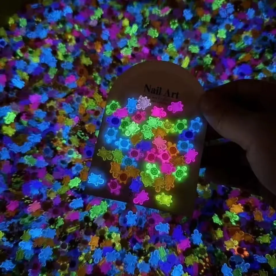 Cute Glow in The Dark Resin Turtle Figurines (100/500 Pcs) for Nail Decoration, Micro Landscape Dollhouse