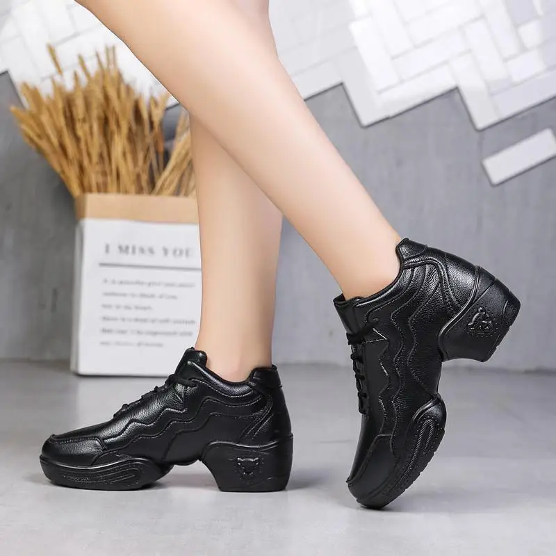 New Soft Sole Women Boots Shoes Sports Anti-skid Square Dance Shoes Sneakers Net Jazz Shoes Fitness Team Performance Shoes