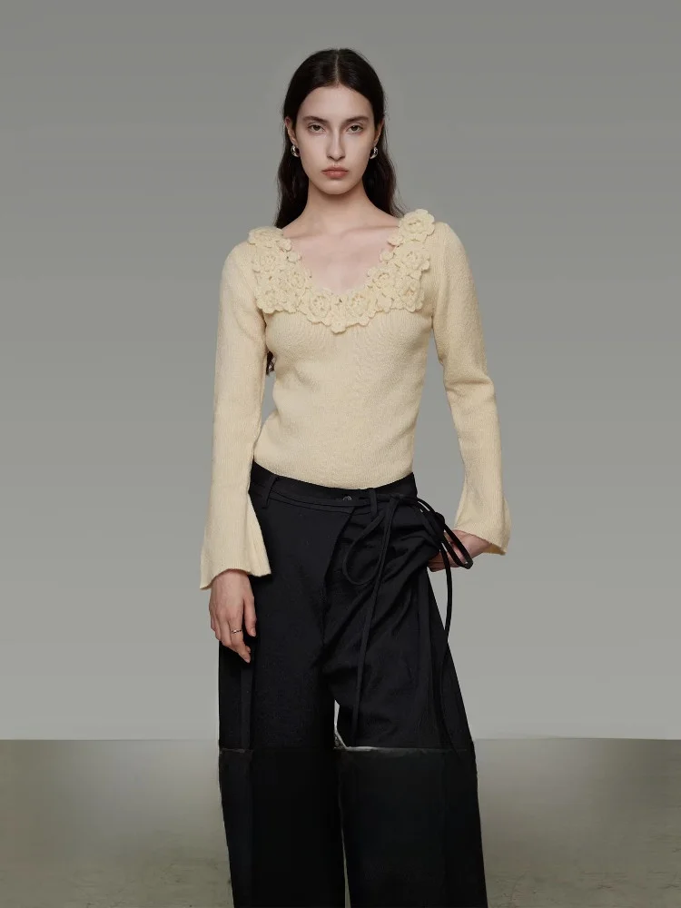 

Оригинальный дизайн, V-образный вырез, трикотажная кофта для женщин, весна 2026, с длинными рукавами-колокол, удобная, дышащая, для повседневной носки, модная