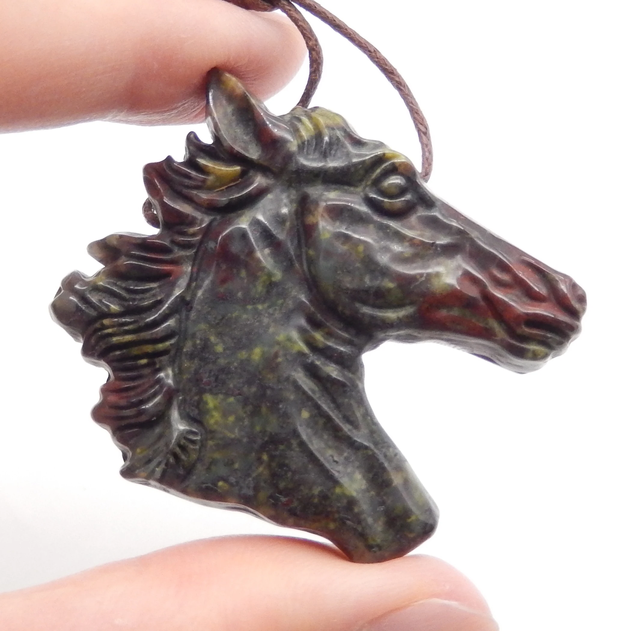 

1 Piece of Dragons Blood Jasper Horse Head Carved Pendant,Hand Carved Animal Pendant ,Women's Jewelry Accessories,Jewelry Gift