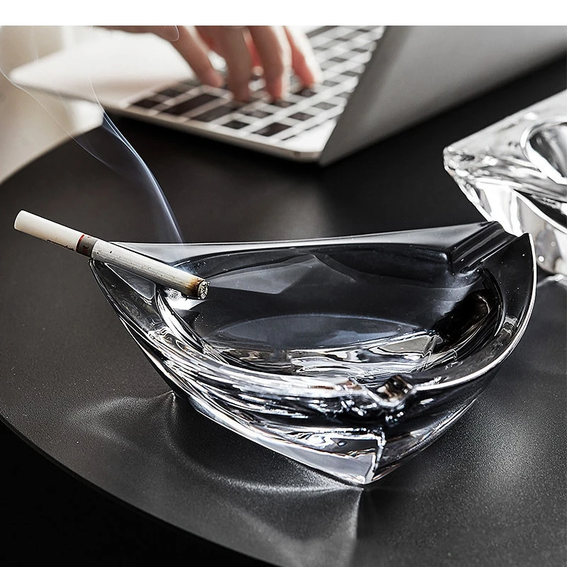 European Style Crystal Glass Ashtray Household Portable Ashtrays Square/triangle/ Boat Shape Housewear & Furnishings