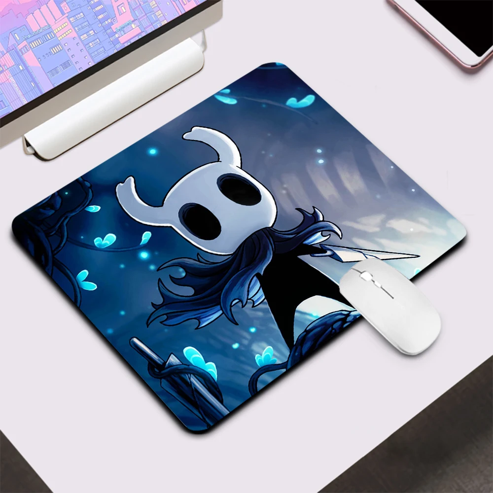 Hollow Knight Small Gaming Mouse Pad, PC Gamer Mousepad, Esteira de Mesa, Silicone, Laptop, Teclado, Computador, Escritório