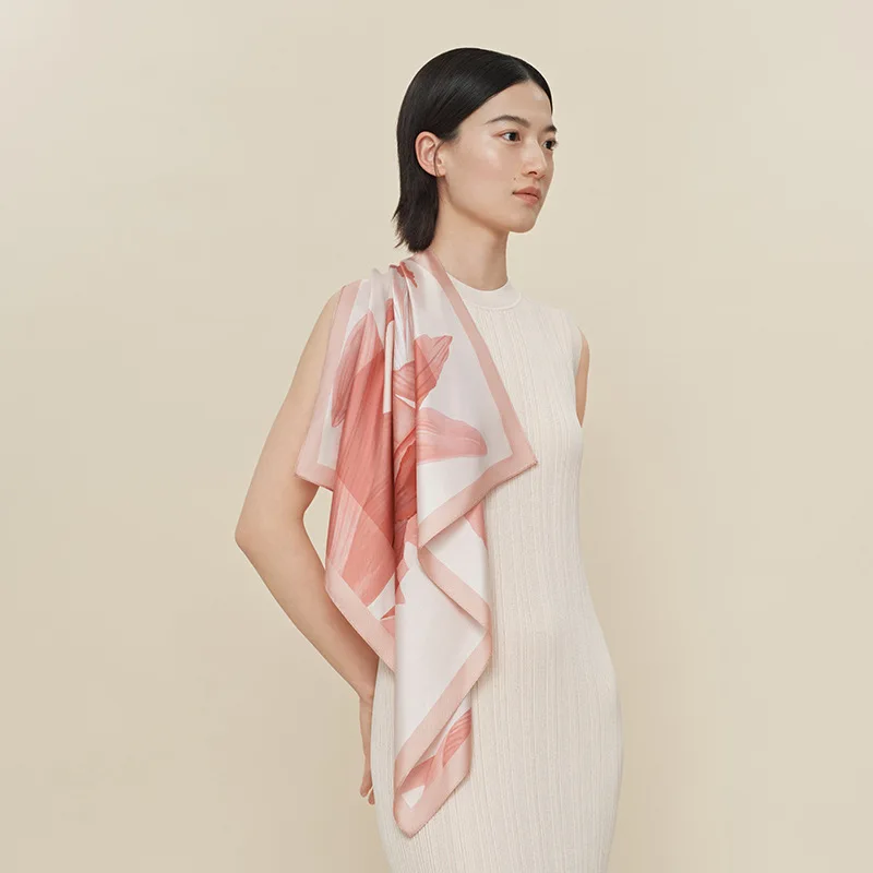 

Wensli 2025 New Spring/Summer Silk Scarf 100% Mulberry Silk 63cm Square Scarf Birthday Gift