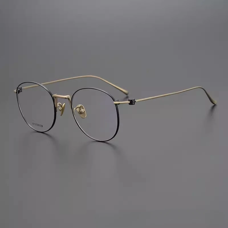 High-grade Gold-sensitive Thin-frame Myopia Glasses Pure Titanium Ultra-light Round Frame Eye Glasses for Men and Women.